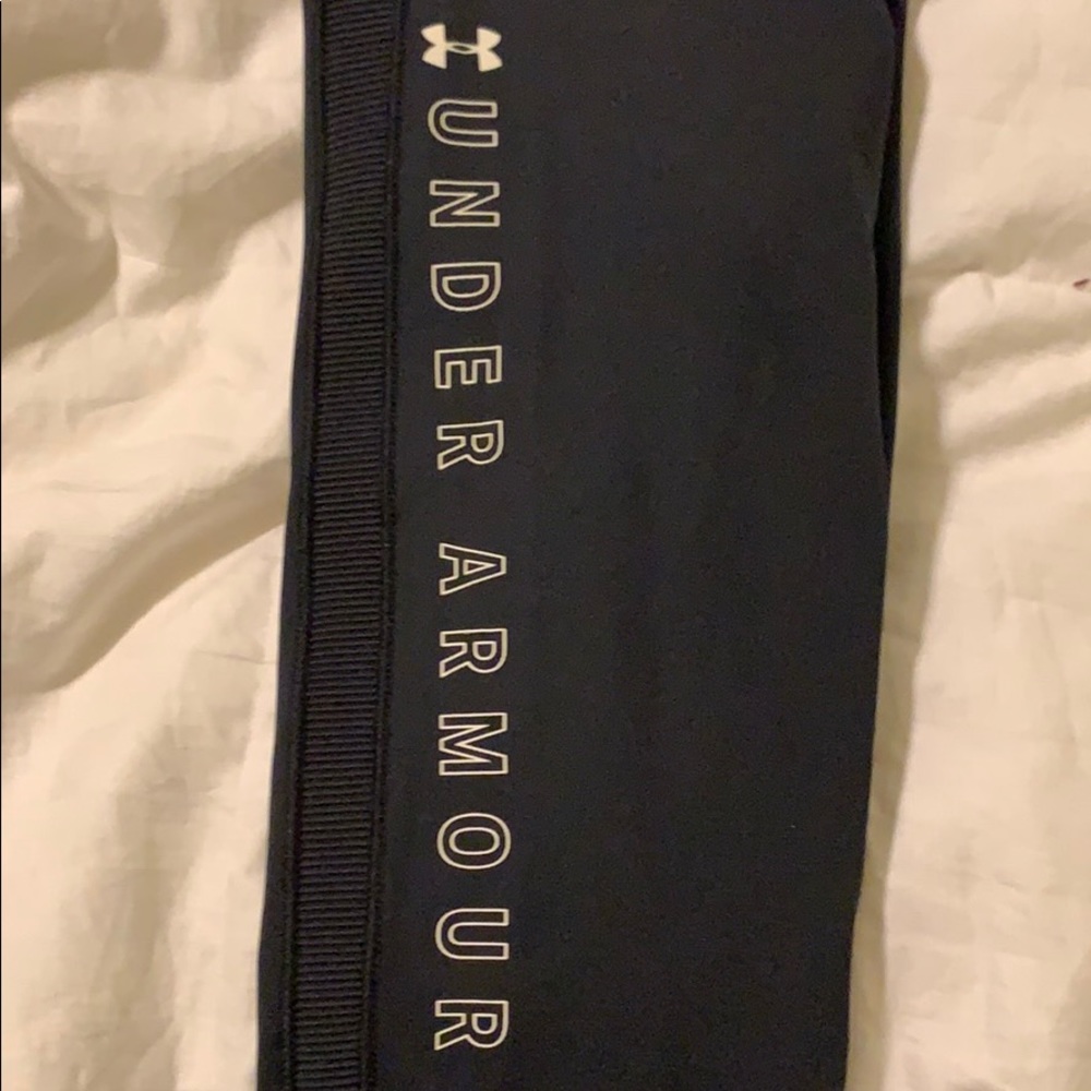 Black Under Armour Leggings ✨🖤 - Picture 2 of 5